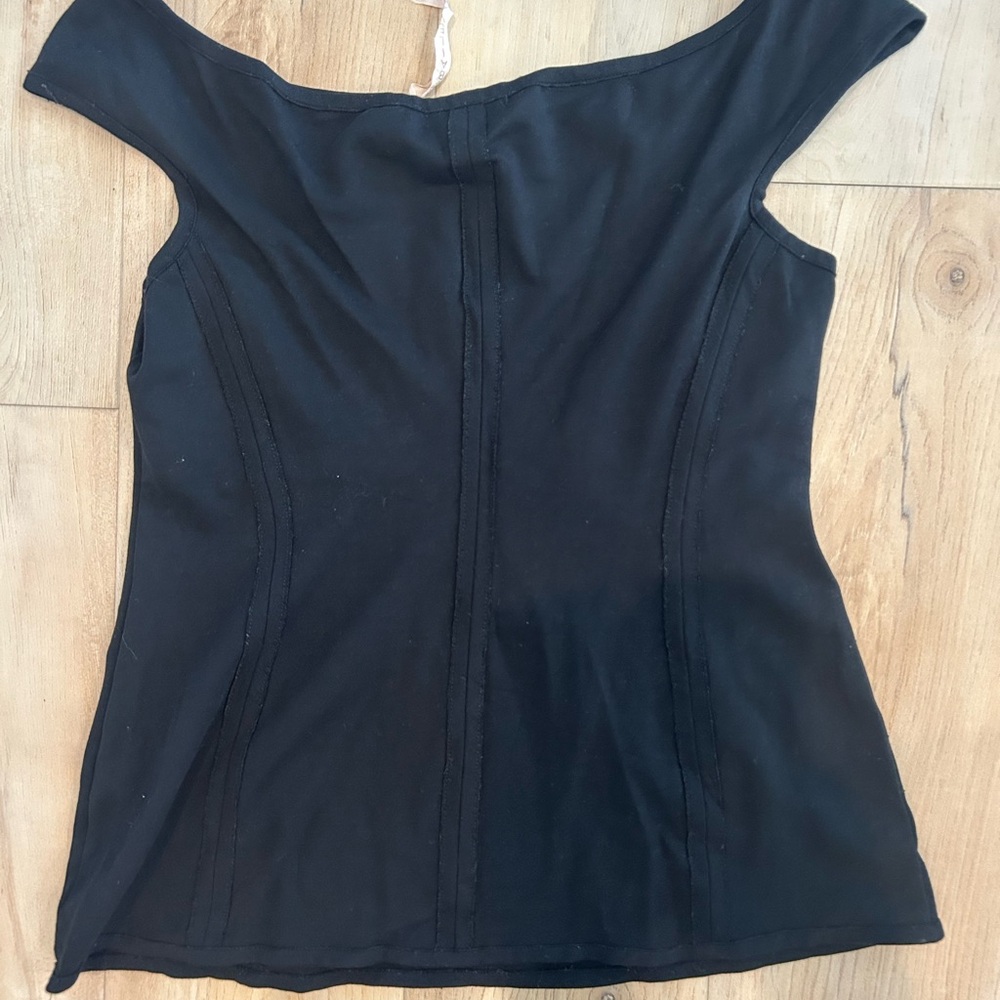 A Pea inn the pod Women's maternity top